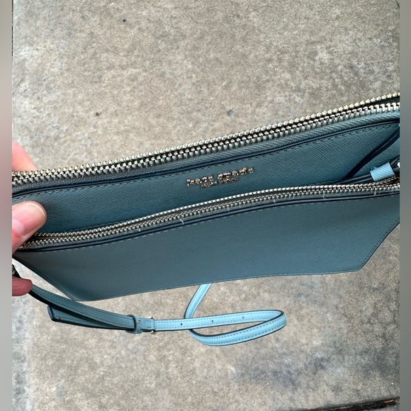 SOLD | Kate Spade Crossbody Purse - Picture 3 of 4